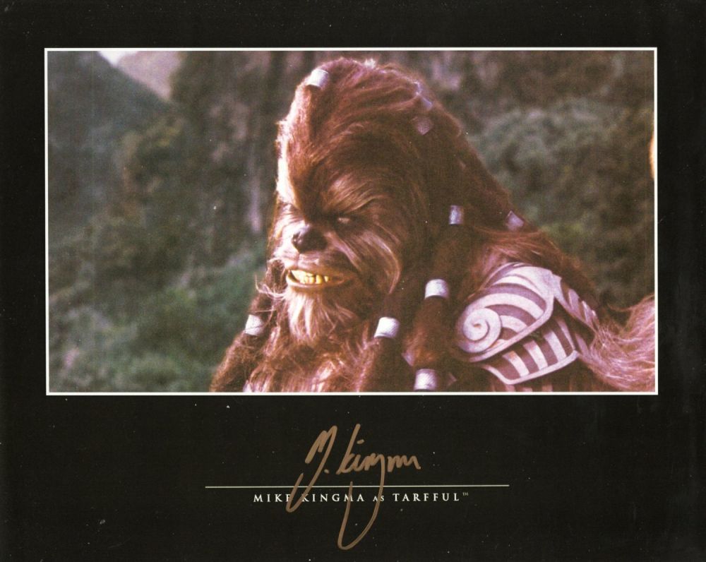 Lot 678: Star Wars Revenge of the Sith 8x10 movie...