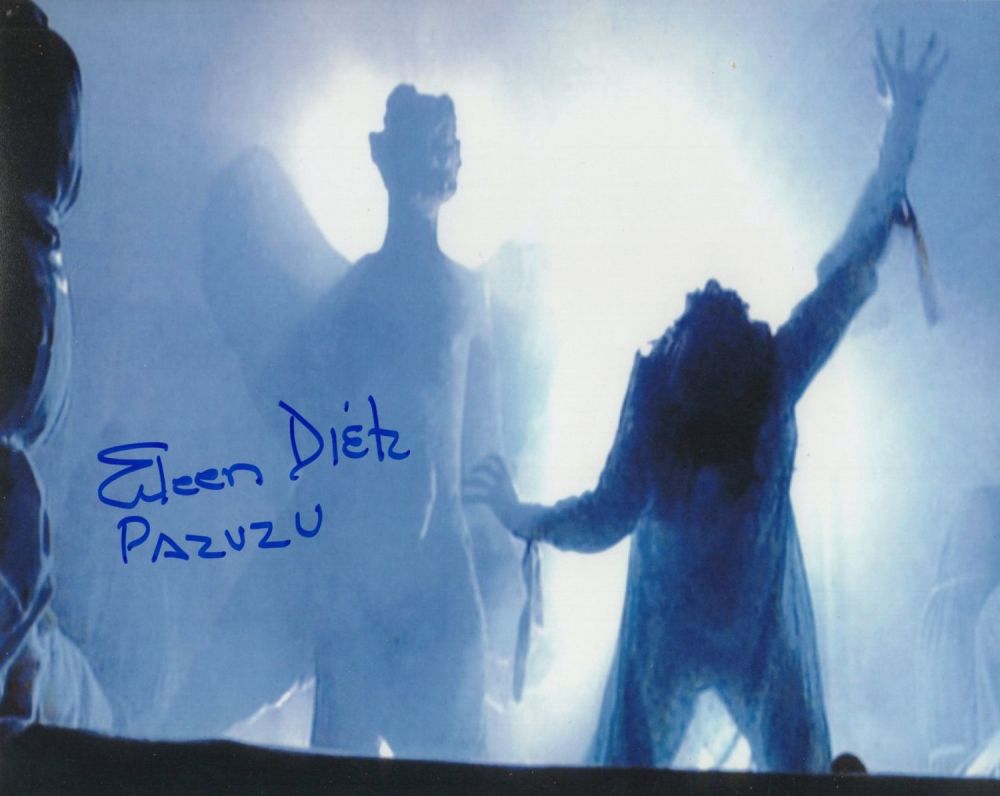 Lot 726: The Exorcist horror movie 8x10 photo signed by...