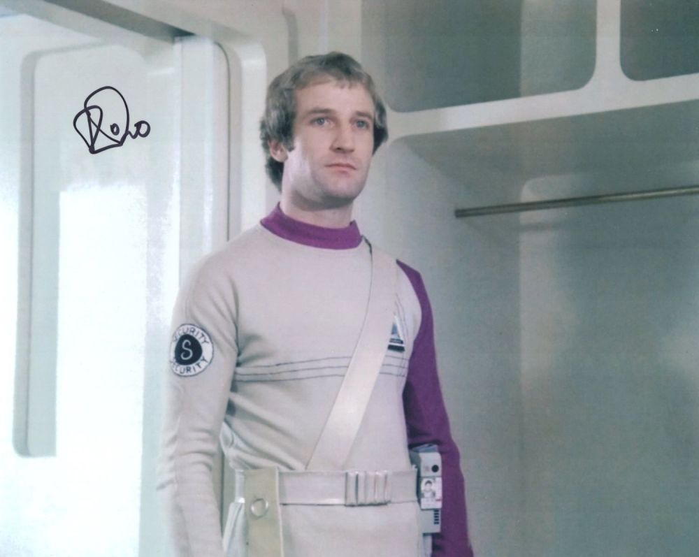 Lot 733: Space 1999 actor Paul Jerricho signed Space 1999...