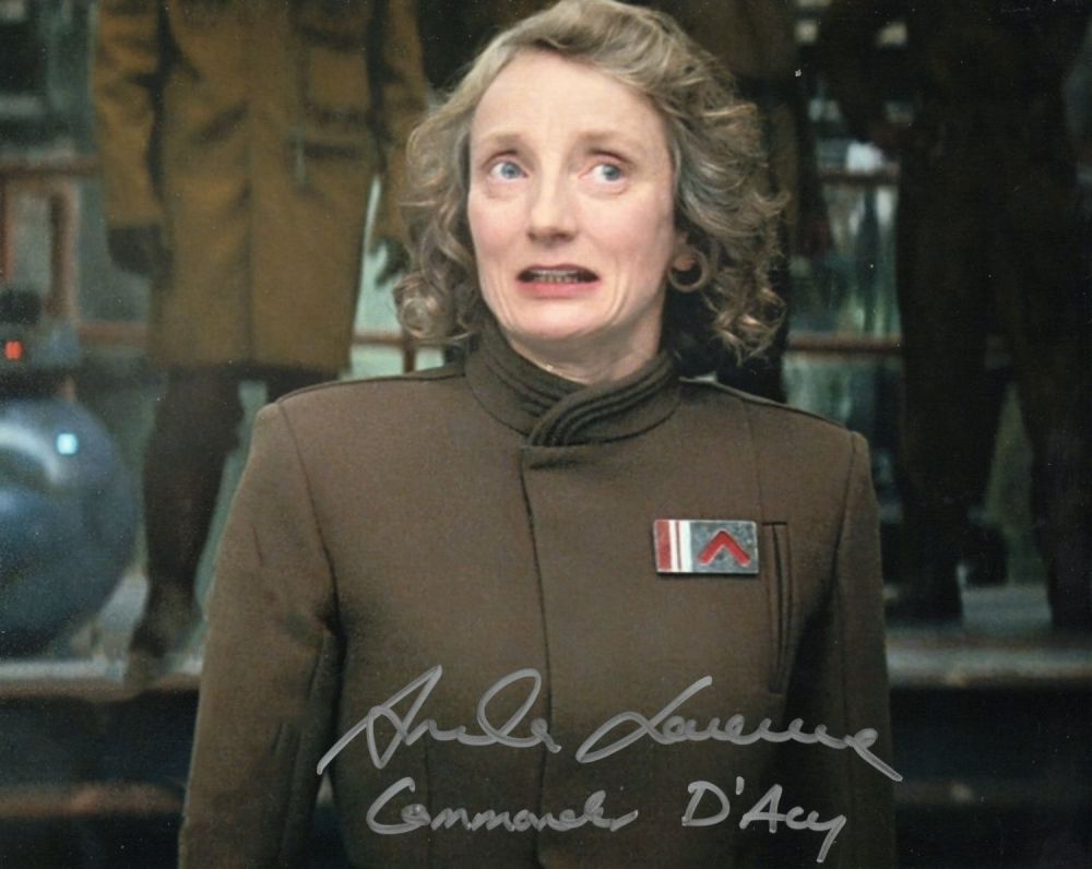 Lot 738: Star Wars The Last Jedi 8x10 photo signed...