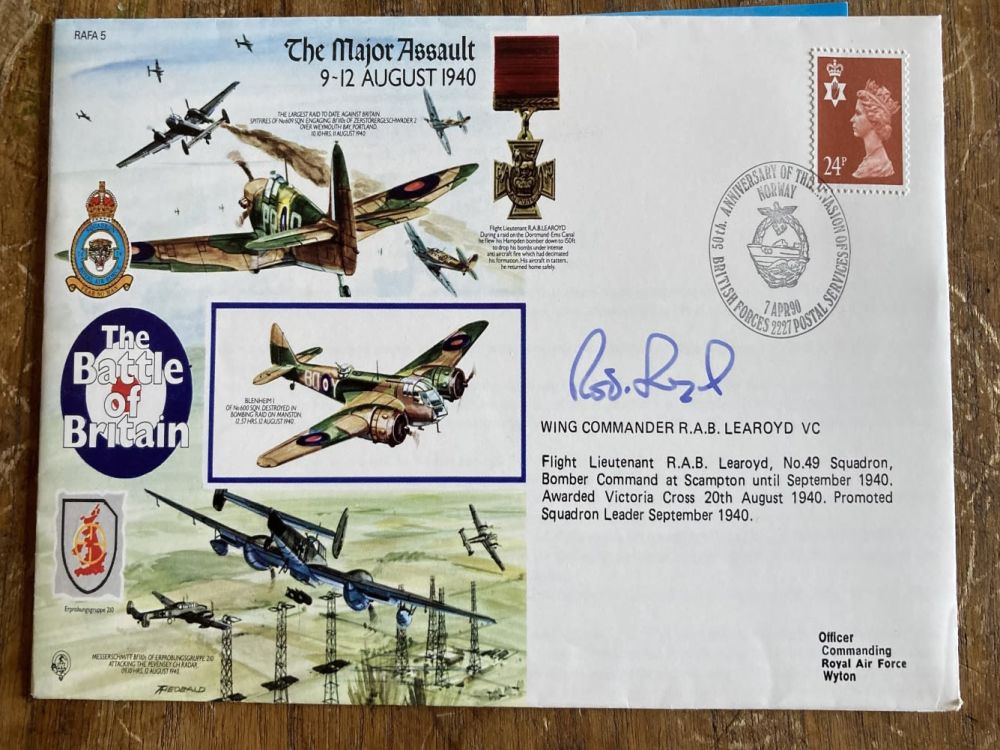 Lot 98: Wg Cdr Rob Learoyd VC 49 sqn signed...
