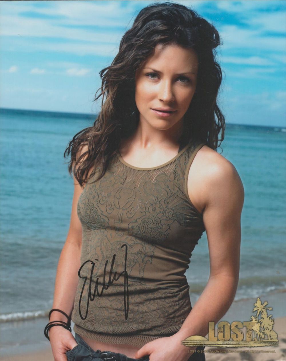 Lot 264: Evangeline Lilly signed 10x8inch colour photo. Good condition....