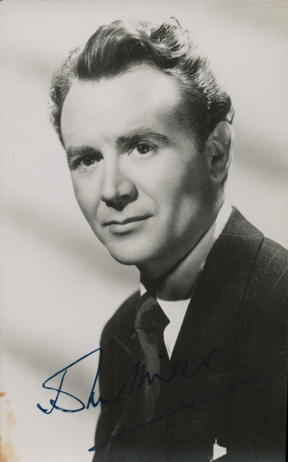 Lot 347: John Mills signed black and white photo. Not...