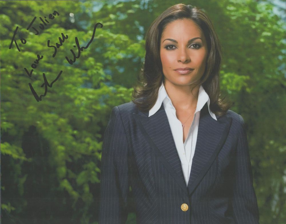 Lot 453: Salli Richardson signed colour photo 10x8 Inch. Dedicated....