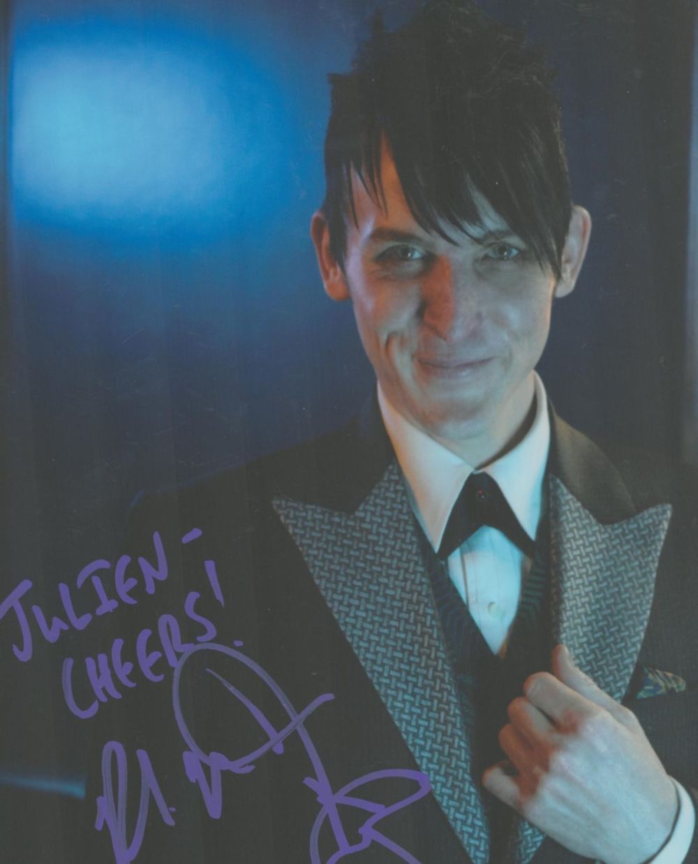 Lot 462: Robin Lord Taylor signed colour photo 10x8 Inch....