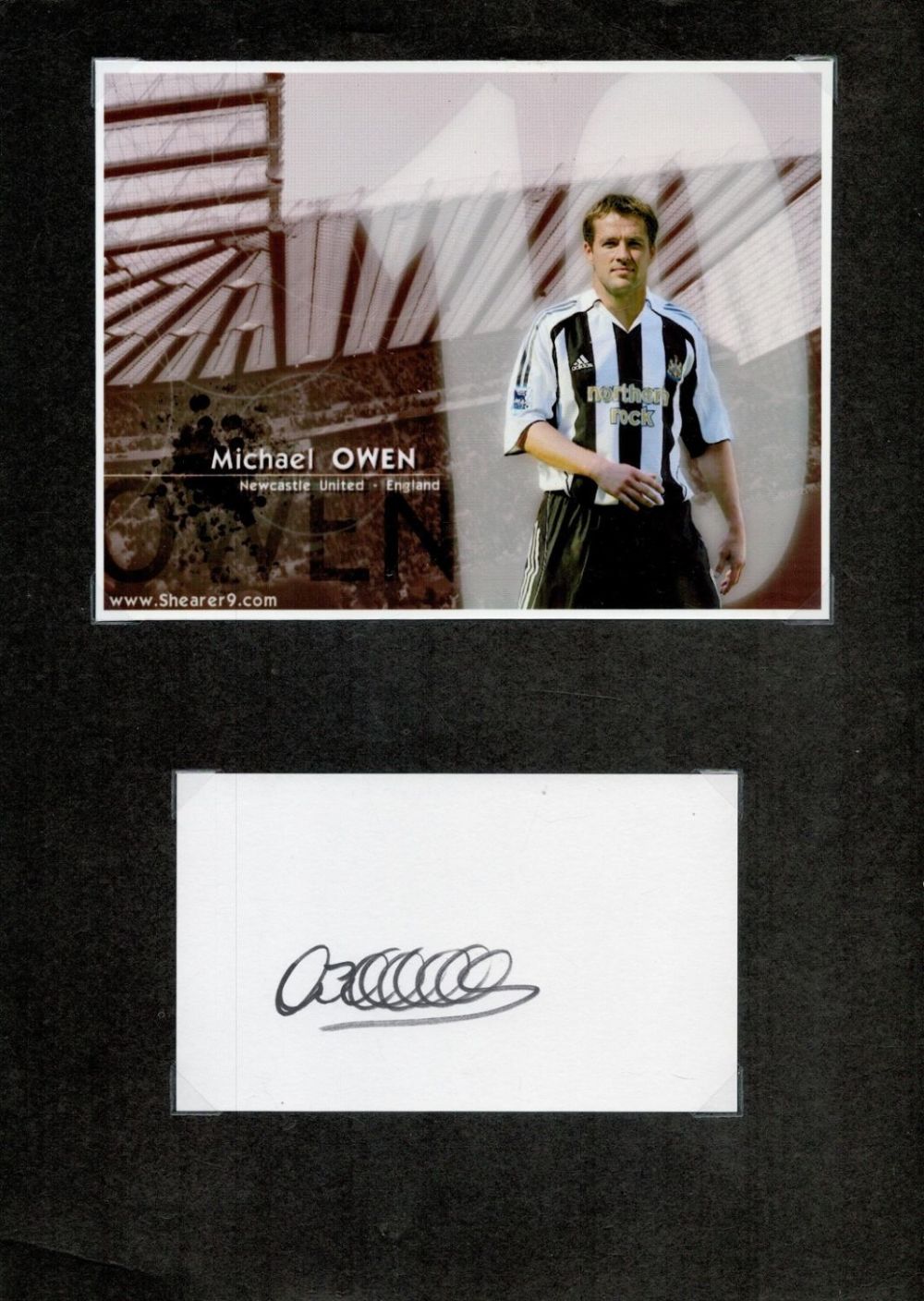 Lot 350: Michael Owen 12x8 signature piece. Good condition. All...