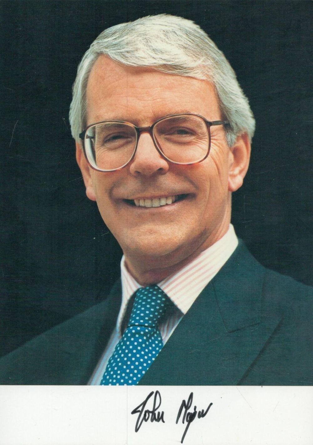 Lot 488: John Major signed 7x5inch colour photo. Good condition....