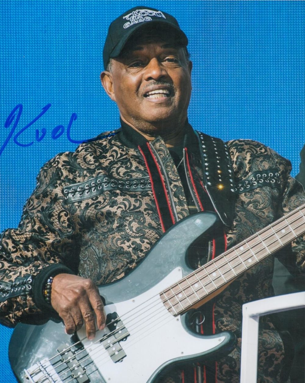Lot 502: Kool signed 10x8inch colour photo. Good condition. All...