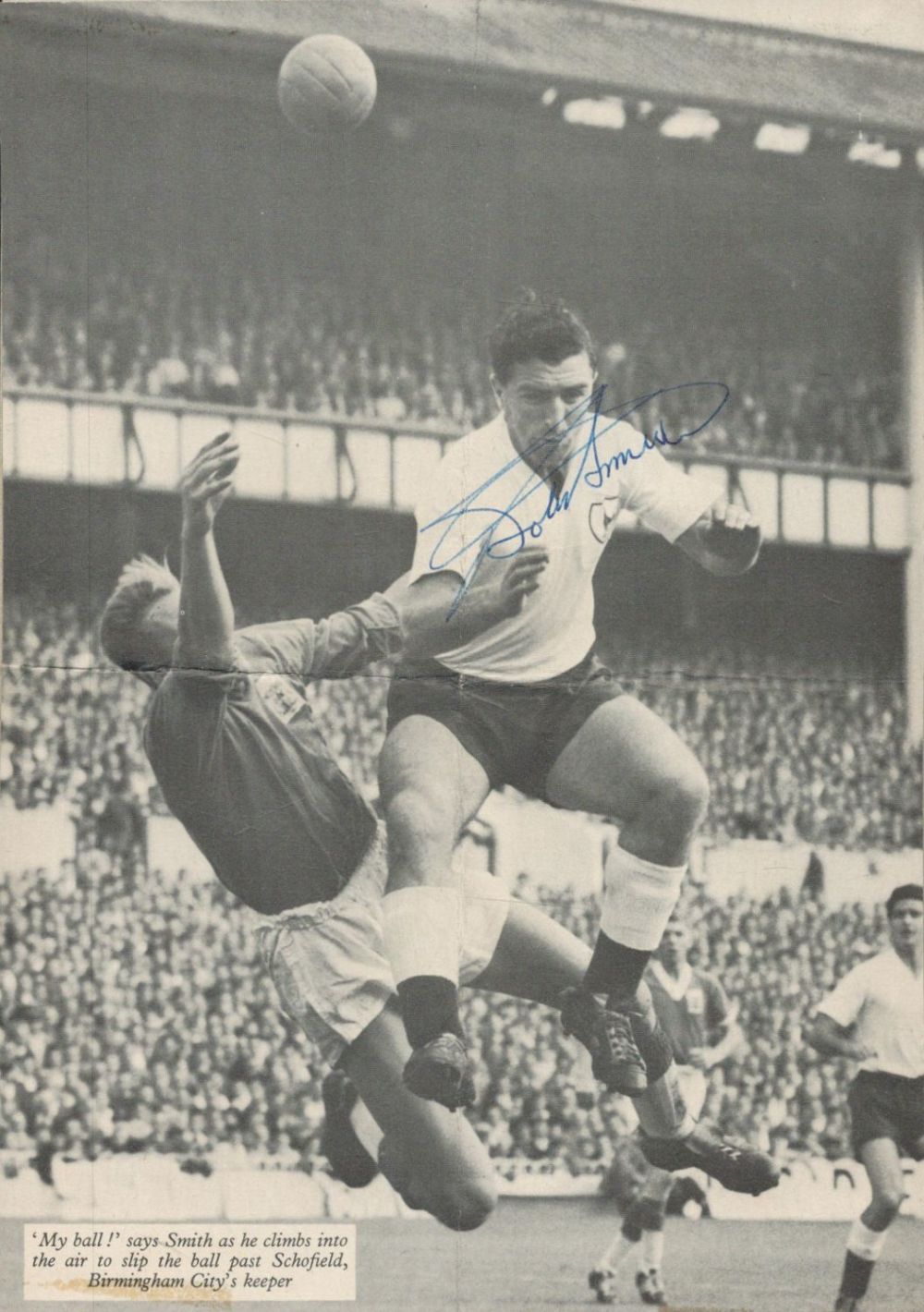 Lot 230: Football Bobby Smith signed 8x6 inch black and...