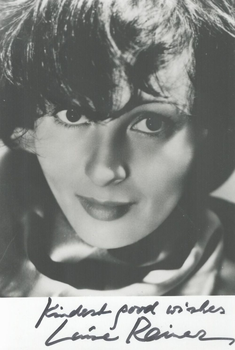 Lot 180: Actress Luise Rainer signed 6 x 4 inch...