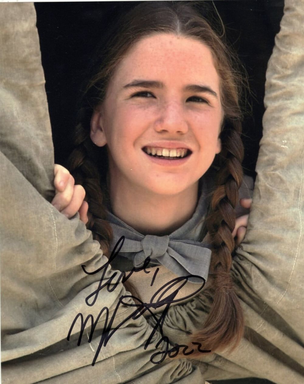 Lot 310: Melissa Gilbert as Laura Ingalls signed 8x10 inch...