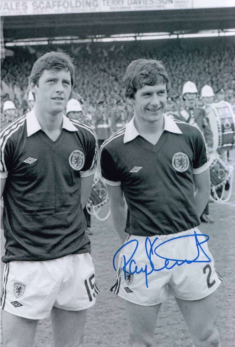 Lot 369: Autographed RAY STEWART 12 x 8 photo :...