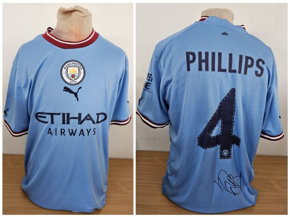 Lot 701: Football Kalvin Phillips signed Manchester City replica home...