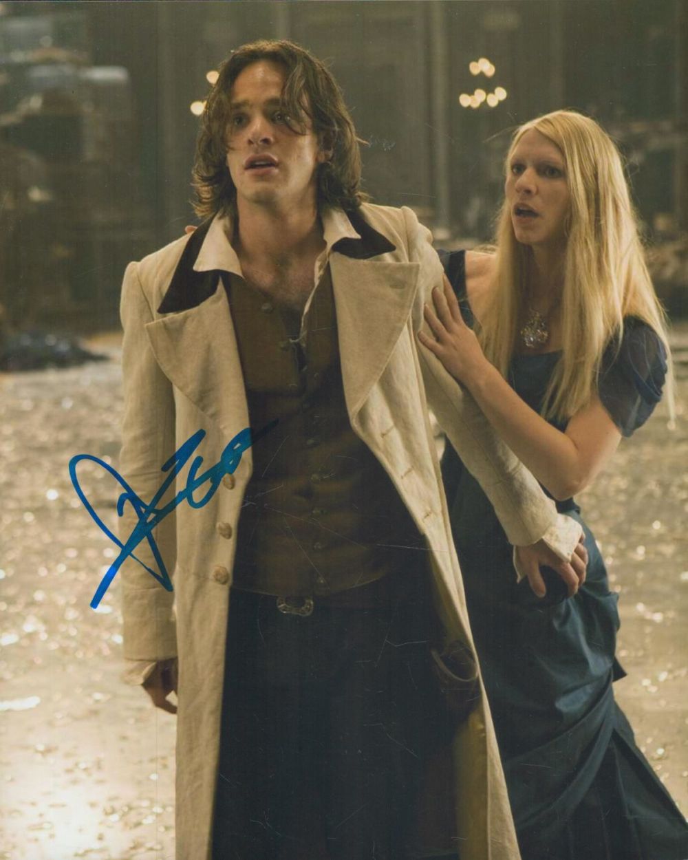 Lot 62: Charlie Cox signed 10x8 inch colour photo. Good...