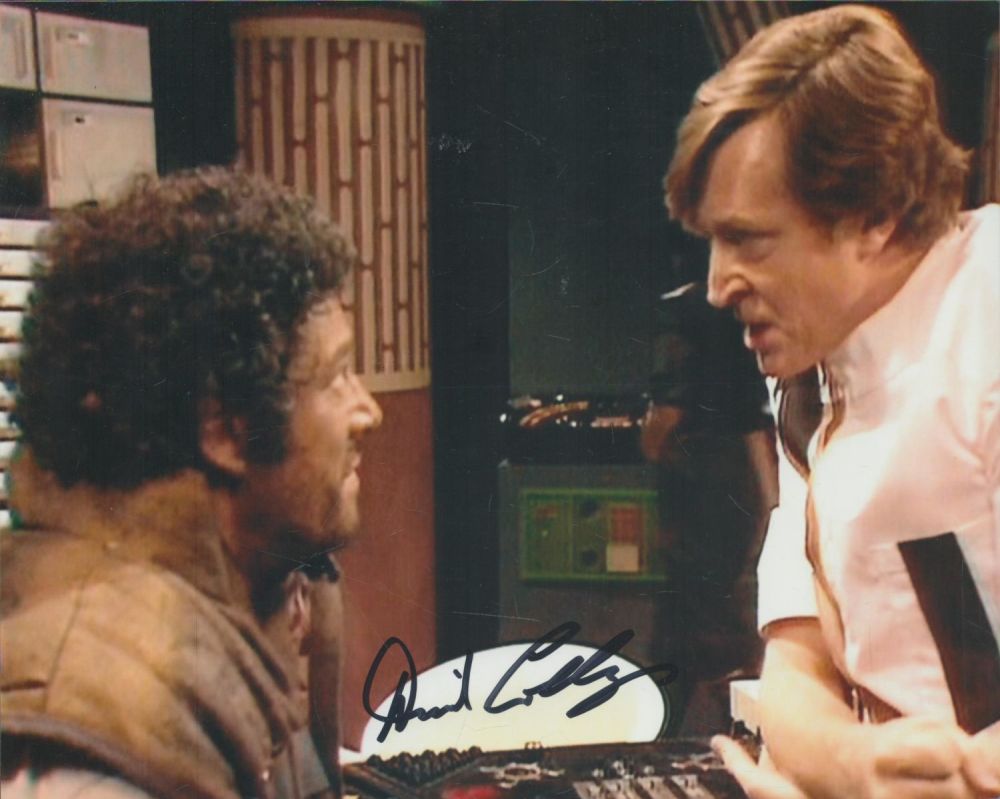 Lot 72: David Collings signed 10x8 inch colour photo. Good...