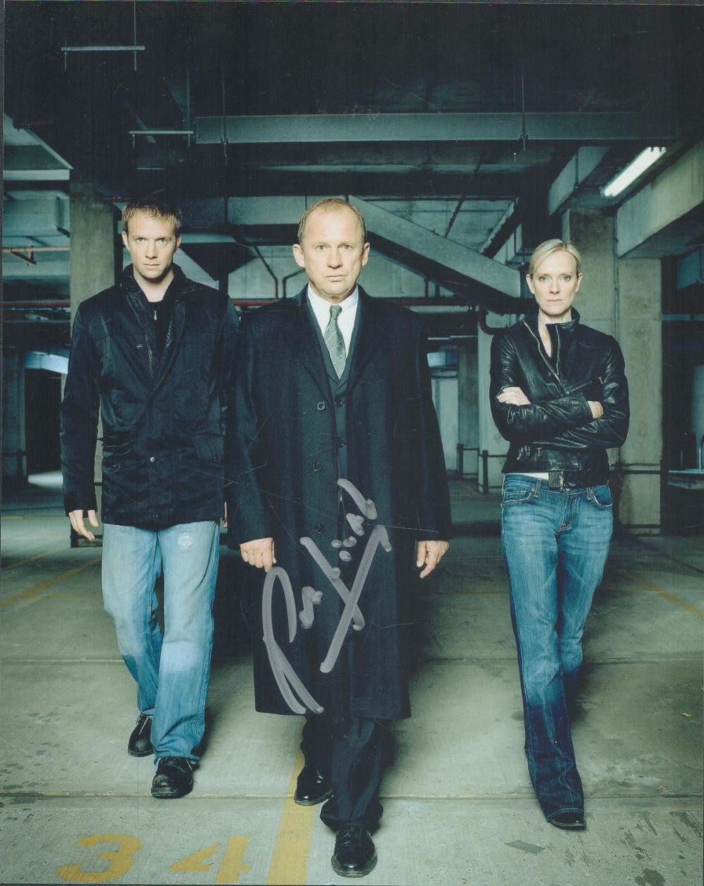 Lot 93: Peter Firth signed 10x8 inch colour photo. Good...