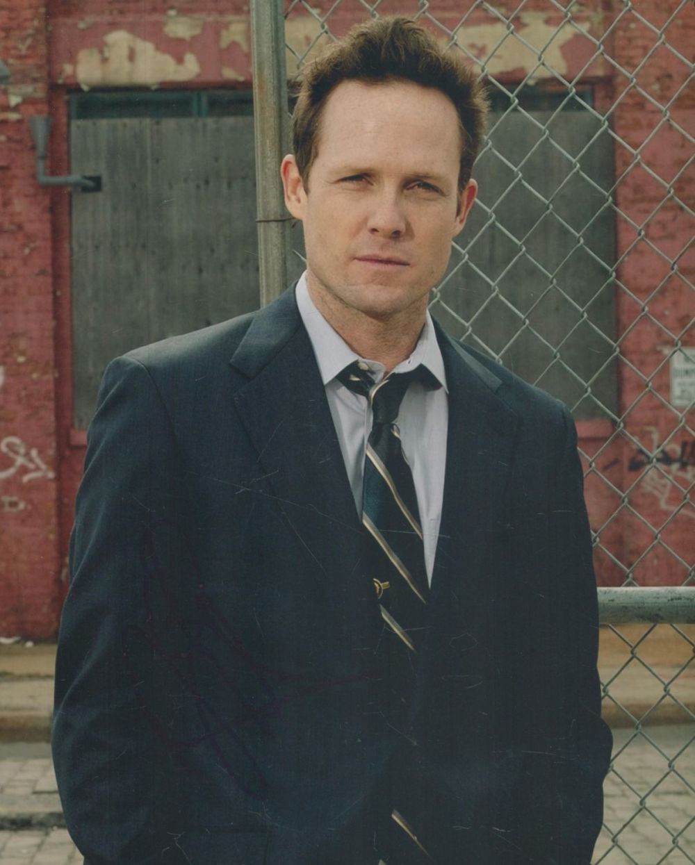 Lot 140: Dean Winters signed 10x8 inch colour photo. Good...