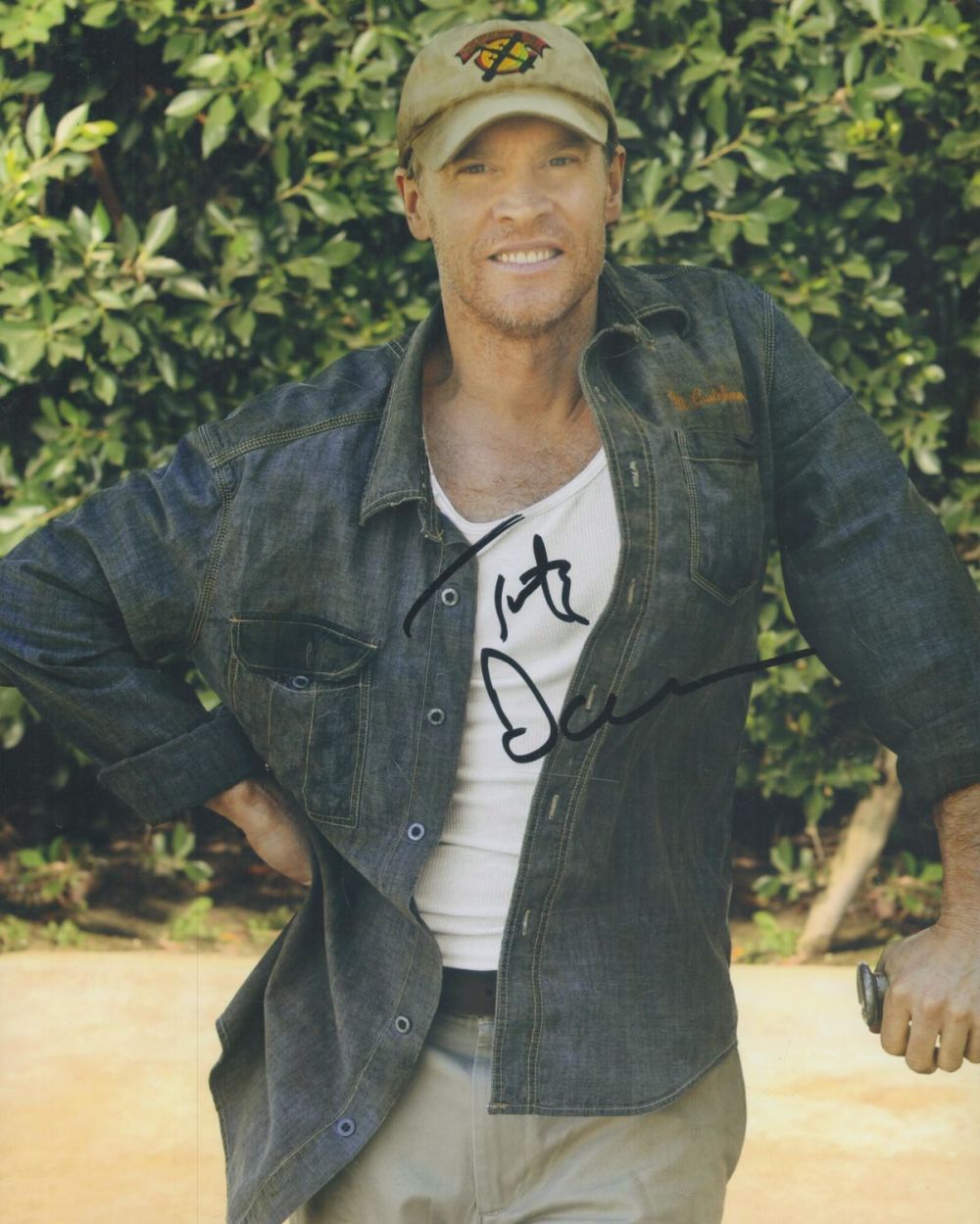 Lot 153: Tate Donovan signed 10x8 inch colour photo. Good...