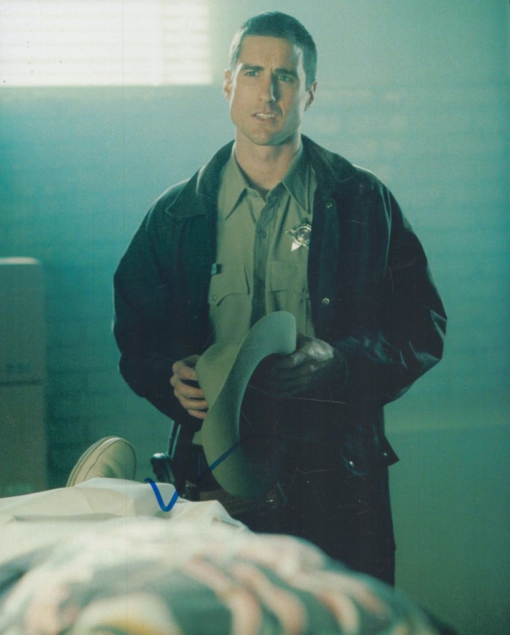 Lot 207: Luke Wilson signed 10x8 inch colour photo. Good...