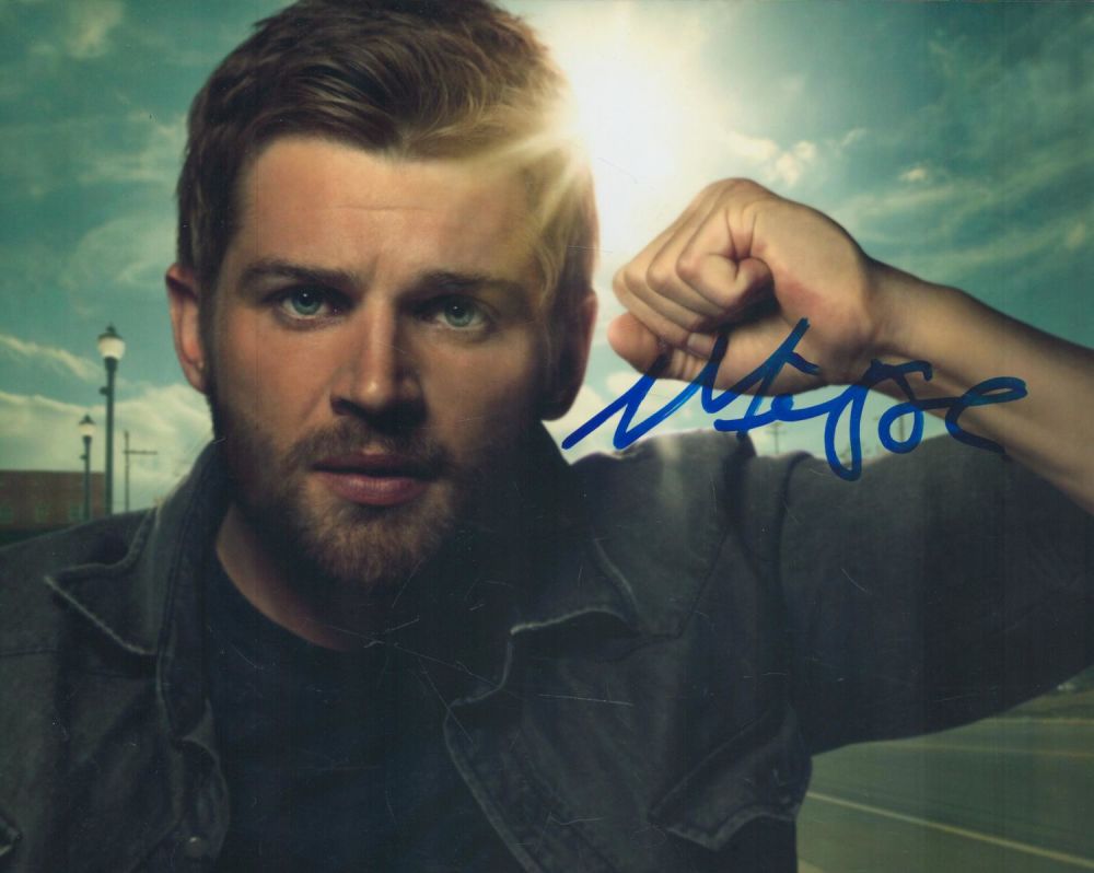 Lot 232: Mike Vogel signed 10x8 inch colour photo. Good...