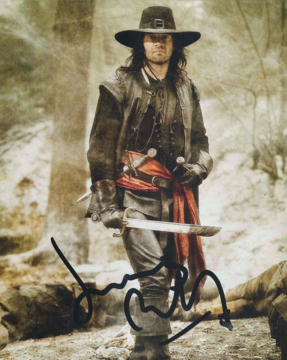 Lot 256: James Purefoy signed 10x8 inch colour photo. Good...