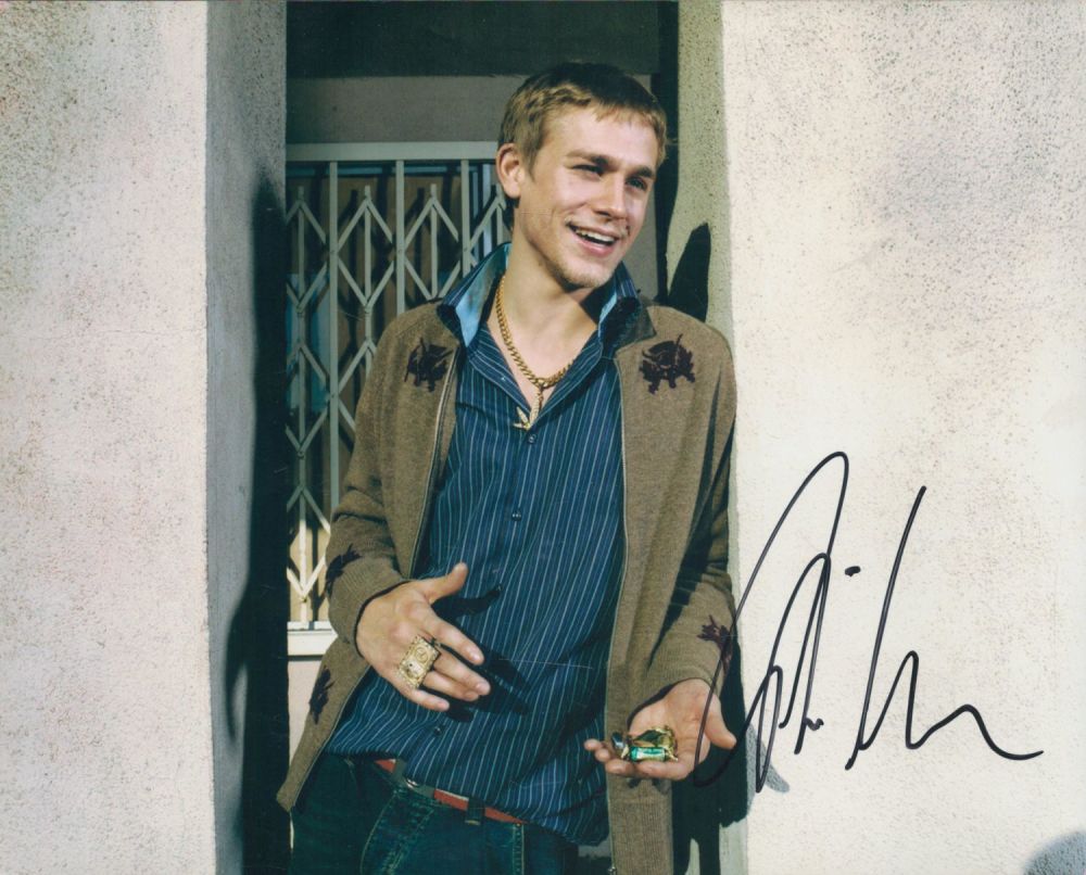 Lot 293: Charlie Hunnam signed 10x8 inch colour photo. Good...