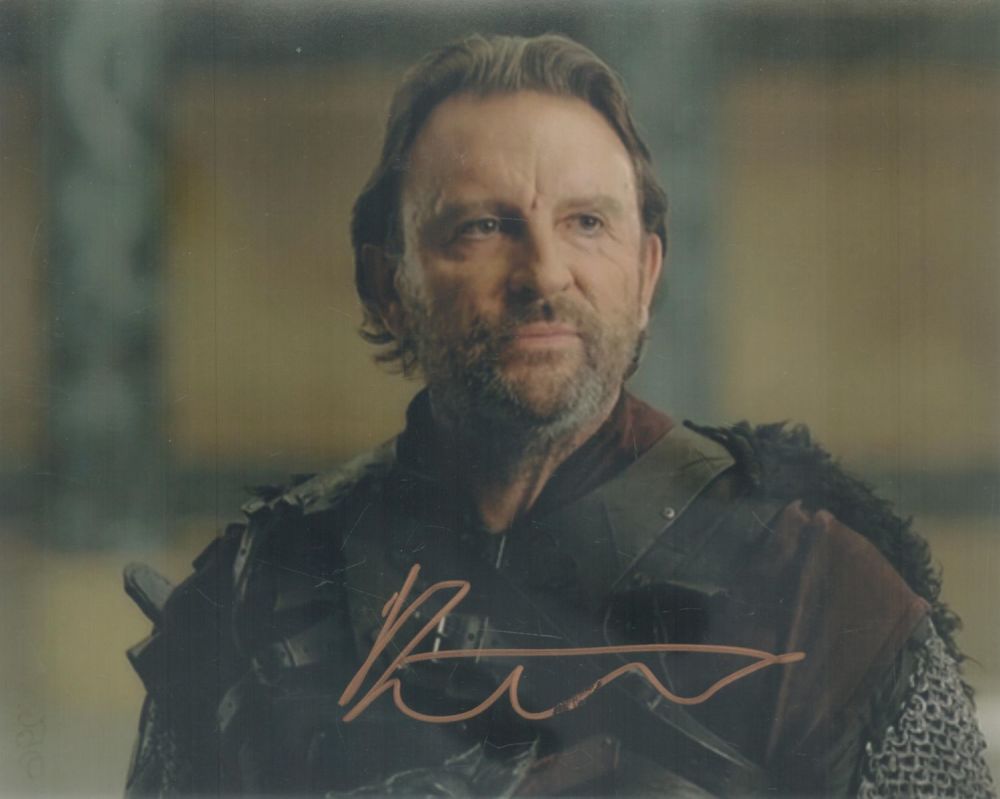 Lot 296: Fintan McKeown signed 10x8 inch colour photo. Good...