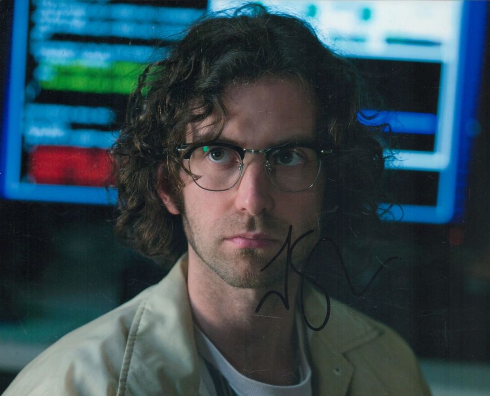Lot 305: Kyle Mooney signed 10x8 inch colour photo. Good...