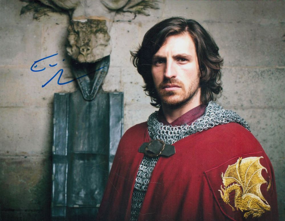 Lot 311: Eoin Macken signed 10x8 inch colour photo. Good...