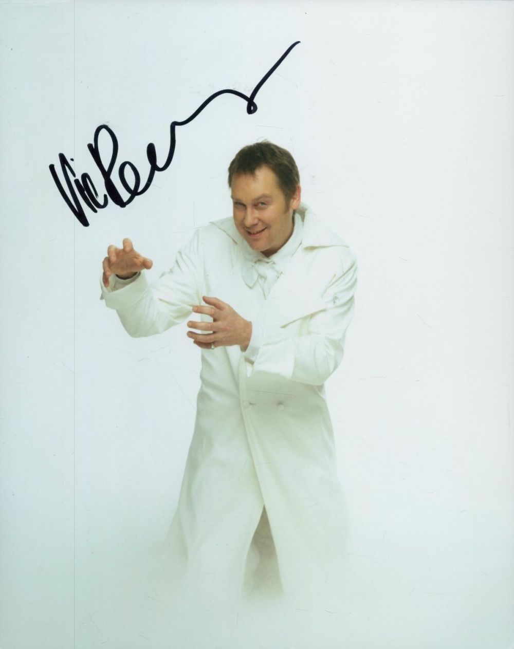 Lot 328: Vic Reeves signed 10x8 inch colour photo. Good...