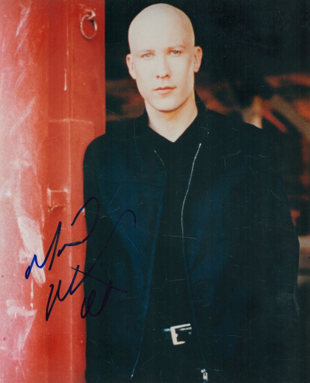 Lot 332: Michael Rosenbaum signed 10x8 inch colour photo. Good...