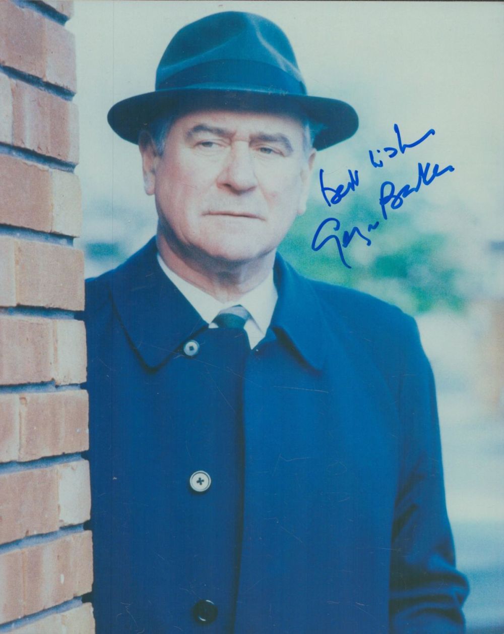 Lot 404: George Baker signed 10x8 inch colour photo. Good...