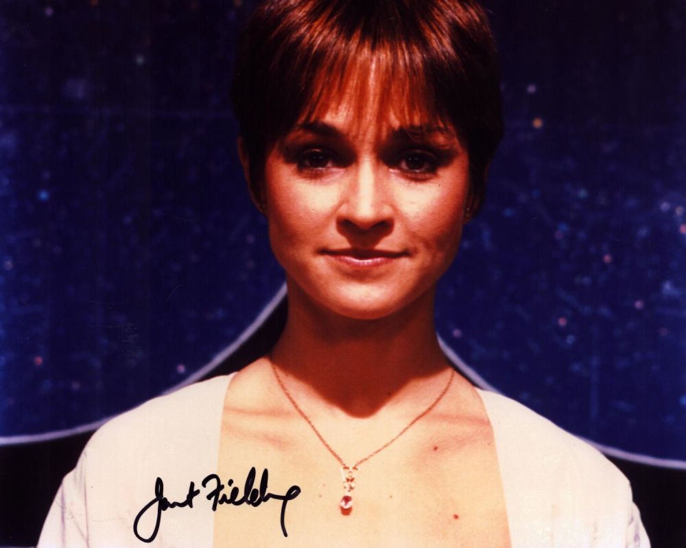 Lot 133: Janet Fielding signed 10x8 inch DR WHO colour...