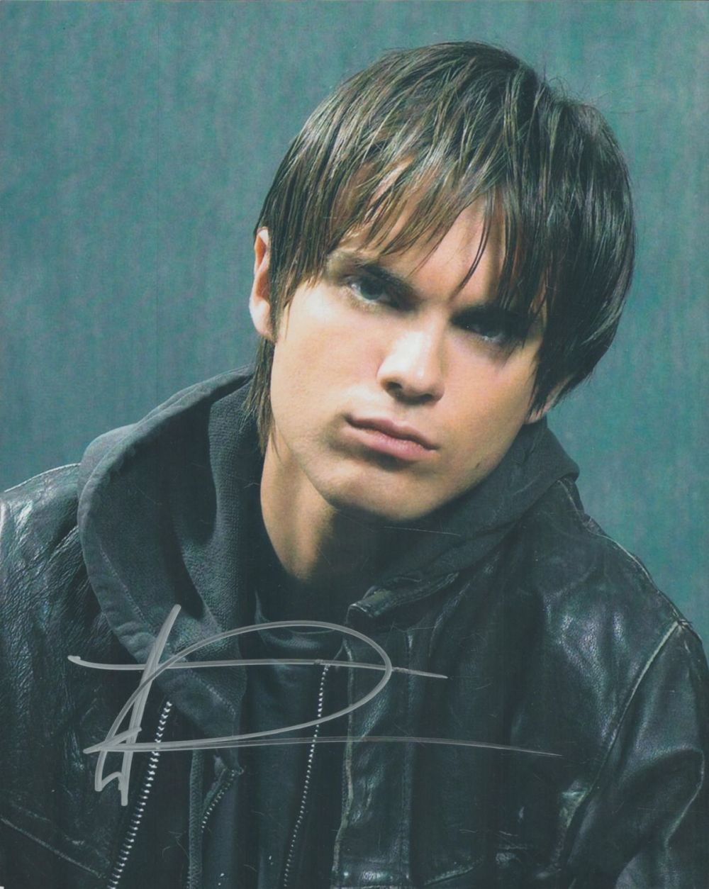 Lot 293: Thomas Dekker signed 10x8 inch colour photo. Good...