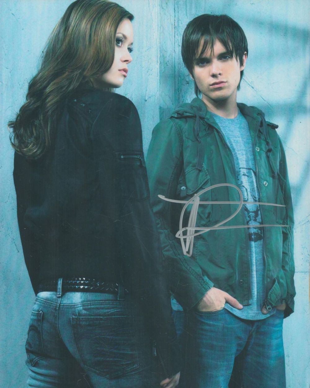 Lot 294: Thomas Dekker signed 10x8 inch colour photo. Good...