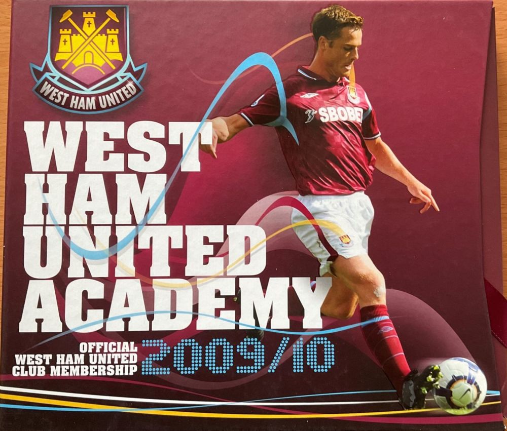 Lot 240: West Ham Utd Academy 2009/10 Official Club Membership...