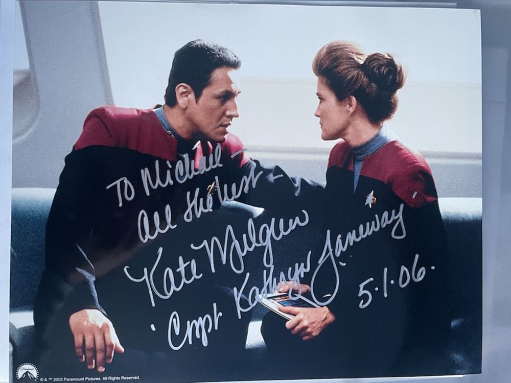 Lot 51: Kate Mulgrew Great Actress Star Trek 10x8 inch...