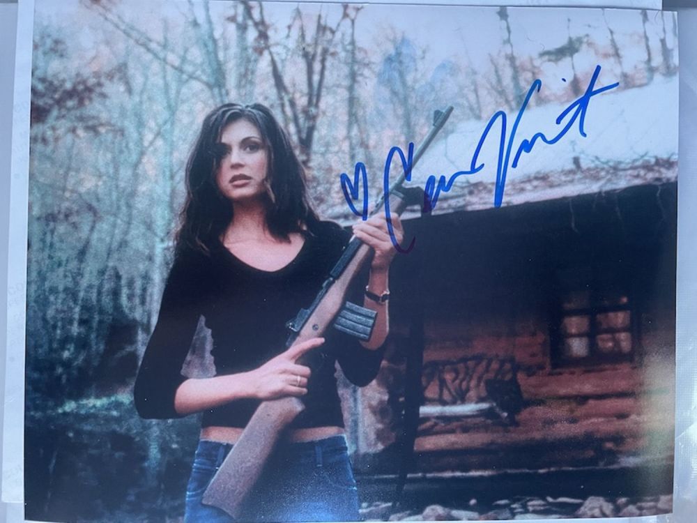 Lot 85: Cerina Vincent Power Rangers Lost Galaxy Actress 10x8...