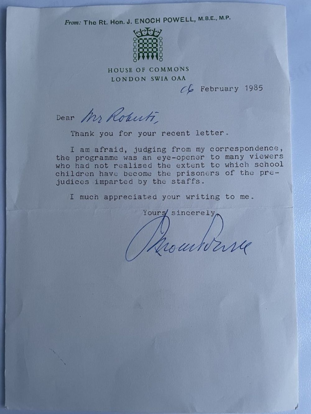Lot 89: Enoch Powell Legendary British Politician One page Signed...