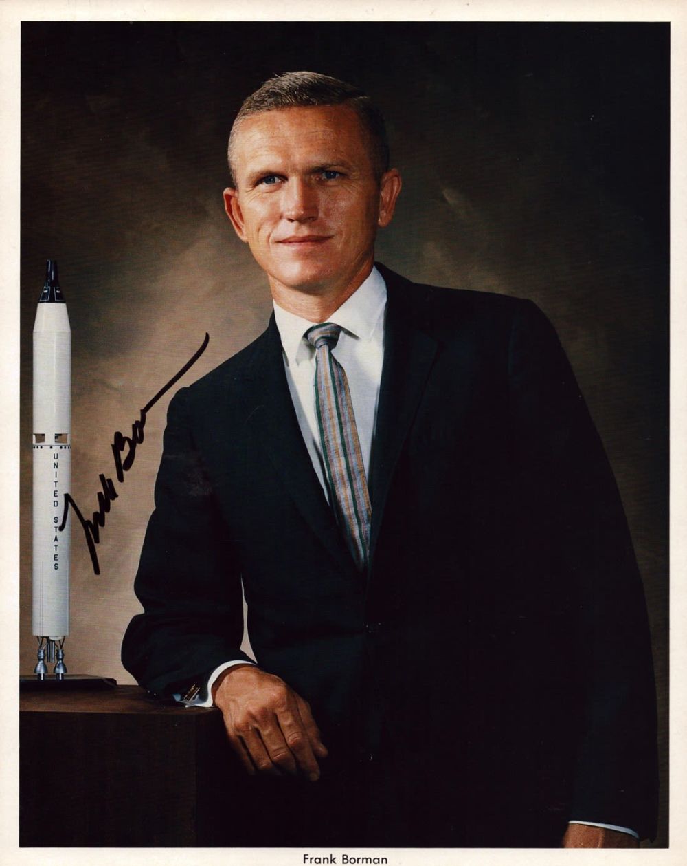 Lot 84: Frank Borman signed NASA original 10x8 inch colour...