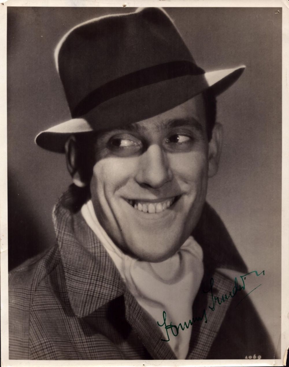 Lot 188: Tommy Trinder signed 10x8 vintage black and white...