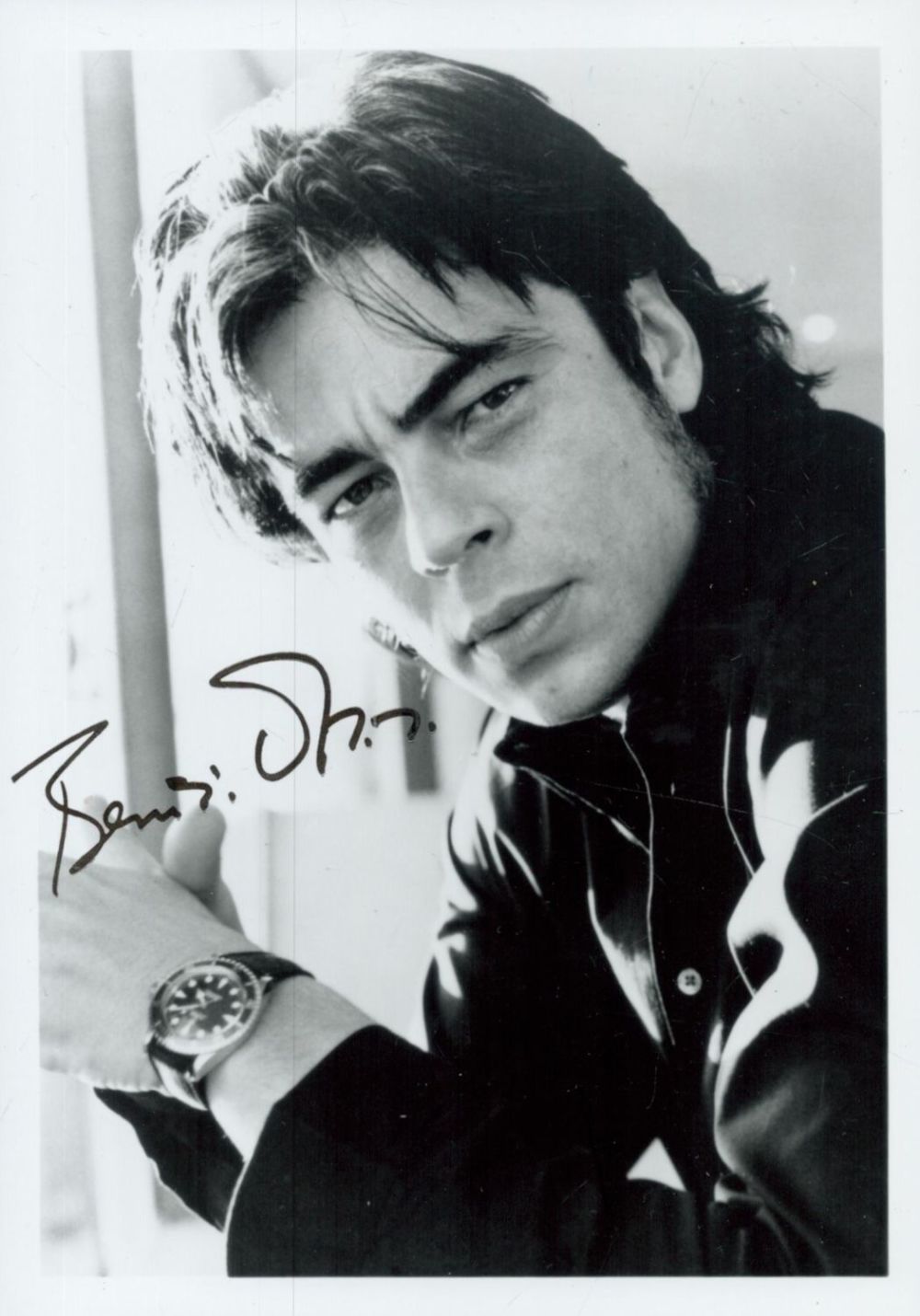 Lot 97: Benicio Del Toro signed 7x5 inch black and...