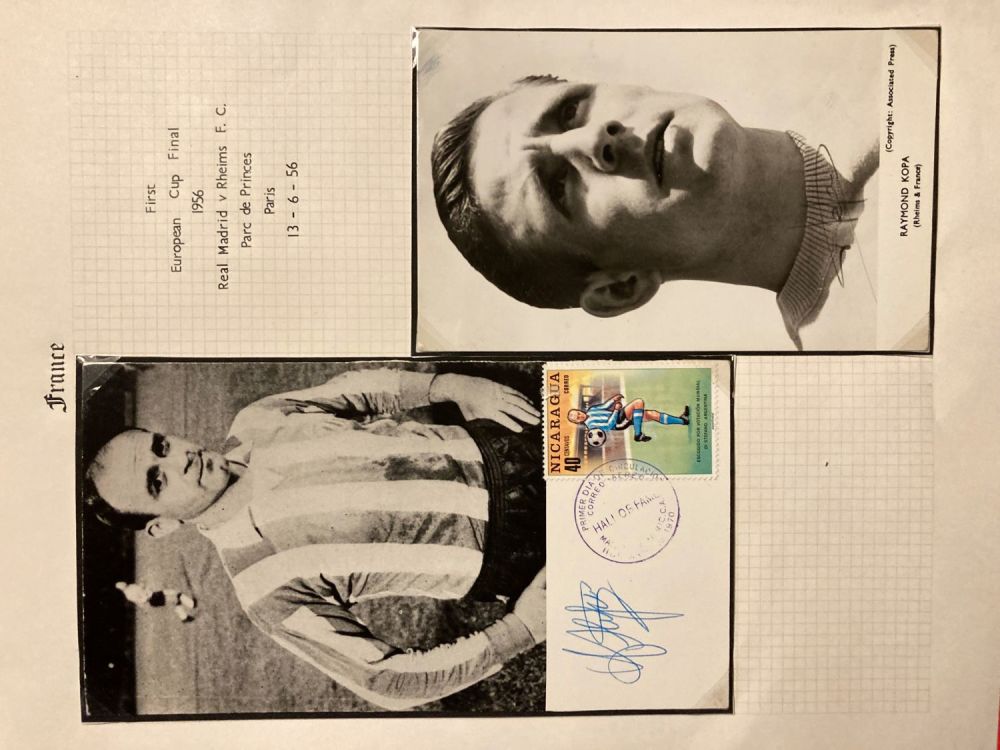 Lot 100: Alfredo Di Stefano football legend signed 7 x...