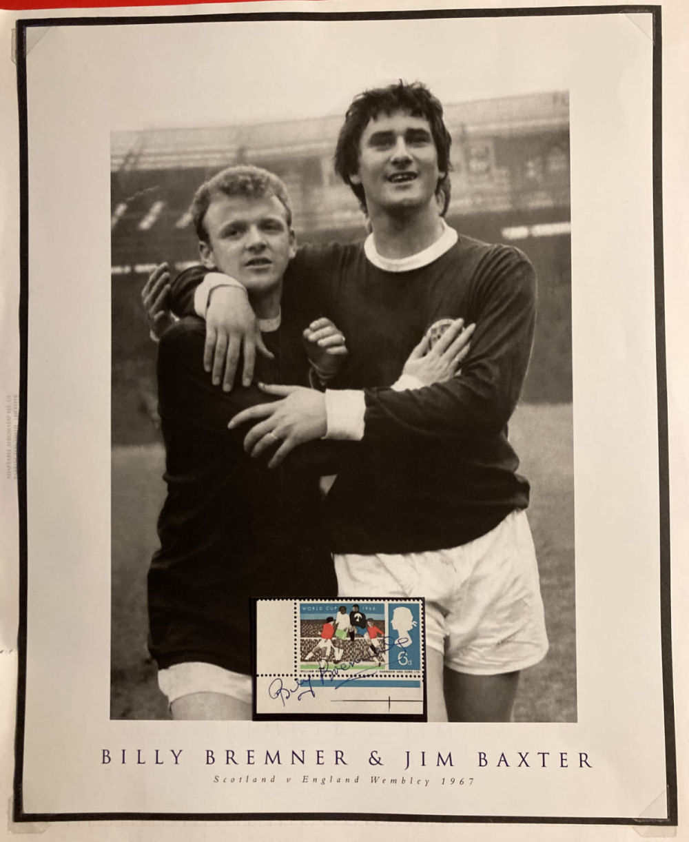 Lot 101: Billy Bremner Leeds Utd football signed 1966 World...