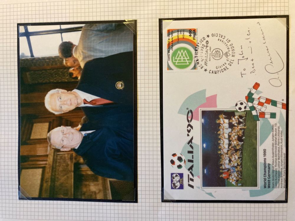 Lot 148: Football Franz Beckenbauer German legend signed Italia 1990...