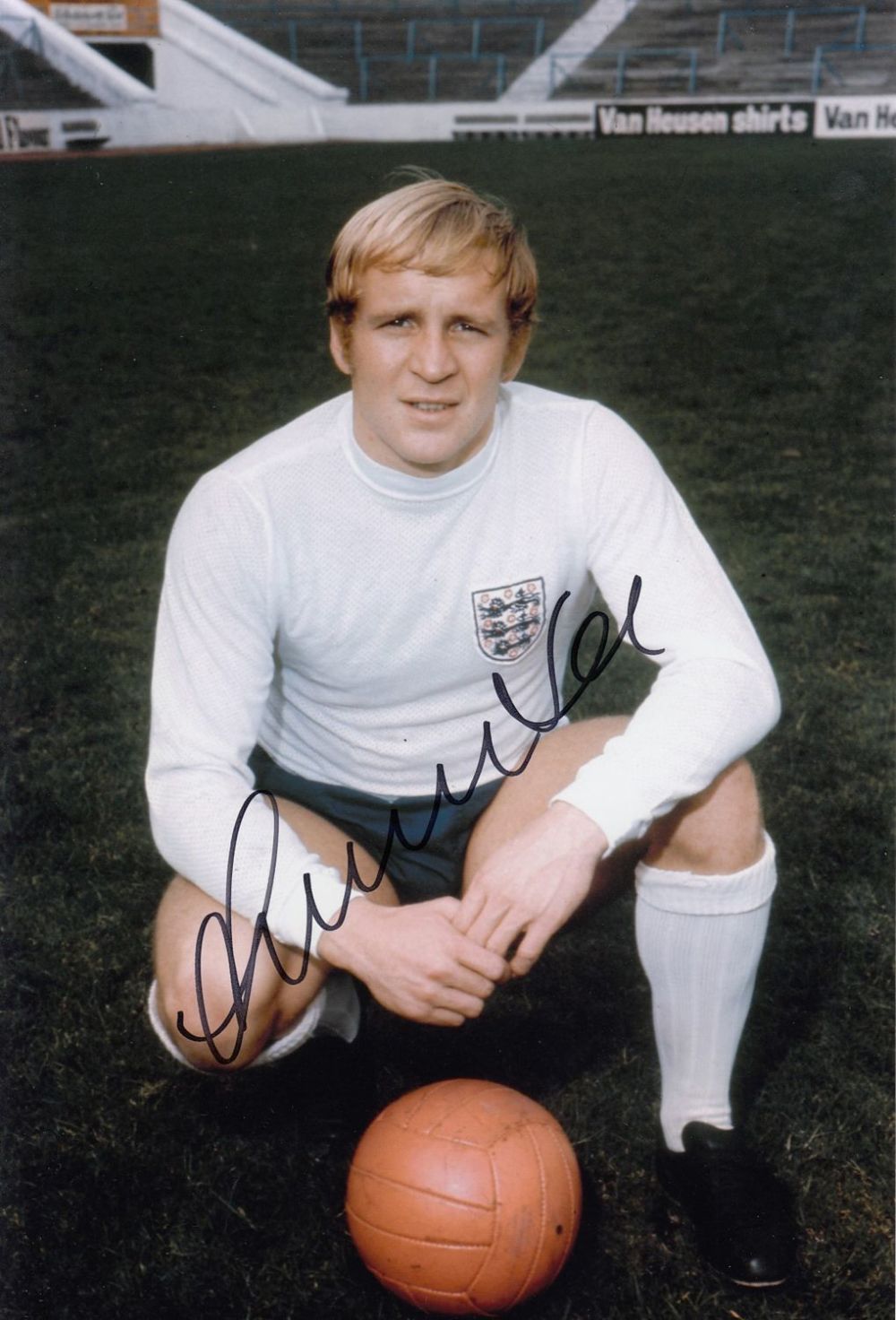 Lot 403: Autographed FRANCIS LEE 12 x 8 photo :...