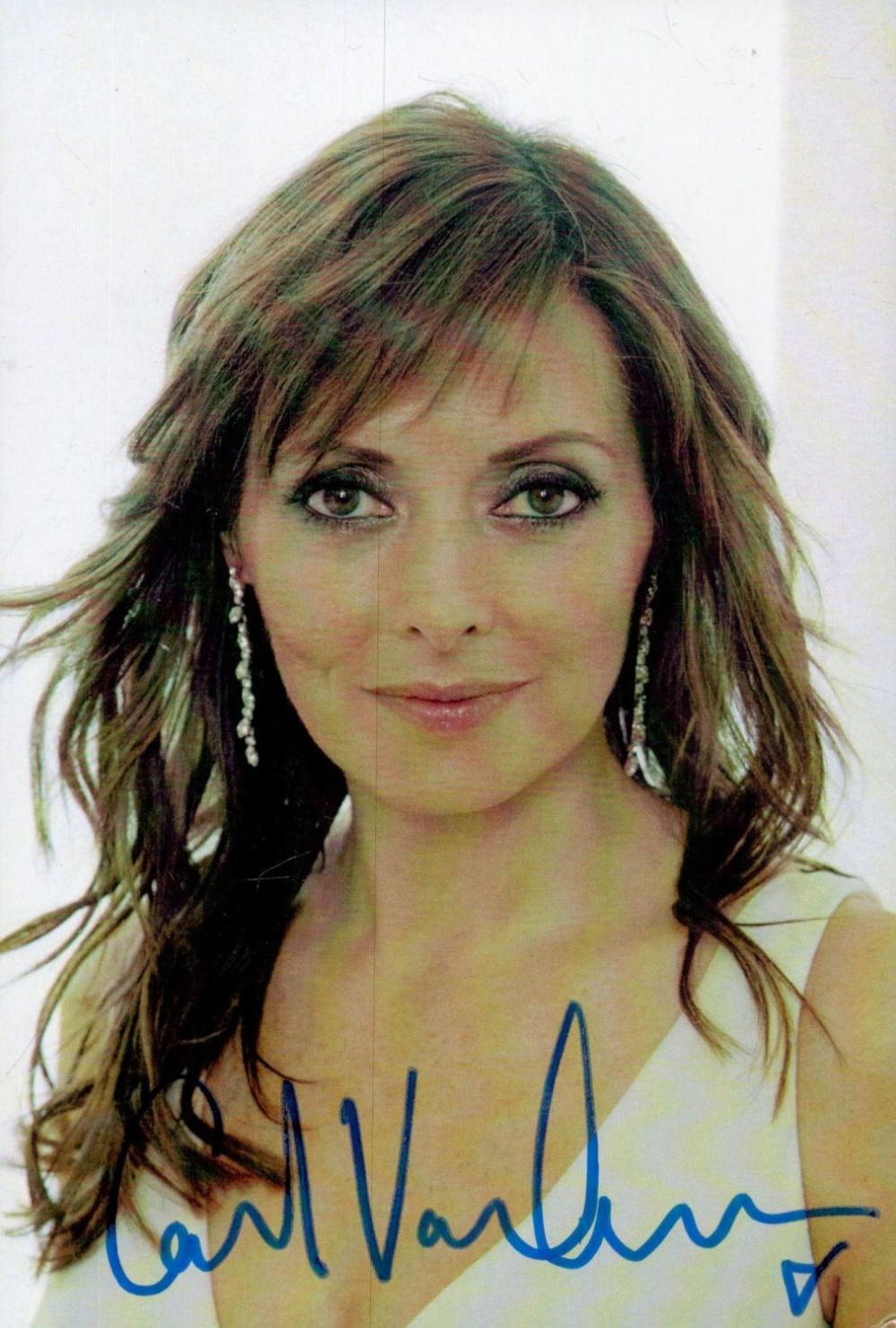 Lot 530: Carol Vorderman signed 6x4 inch colour photo. Good...