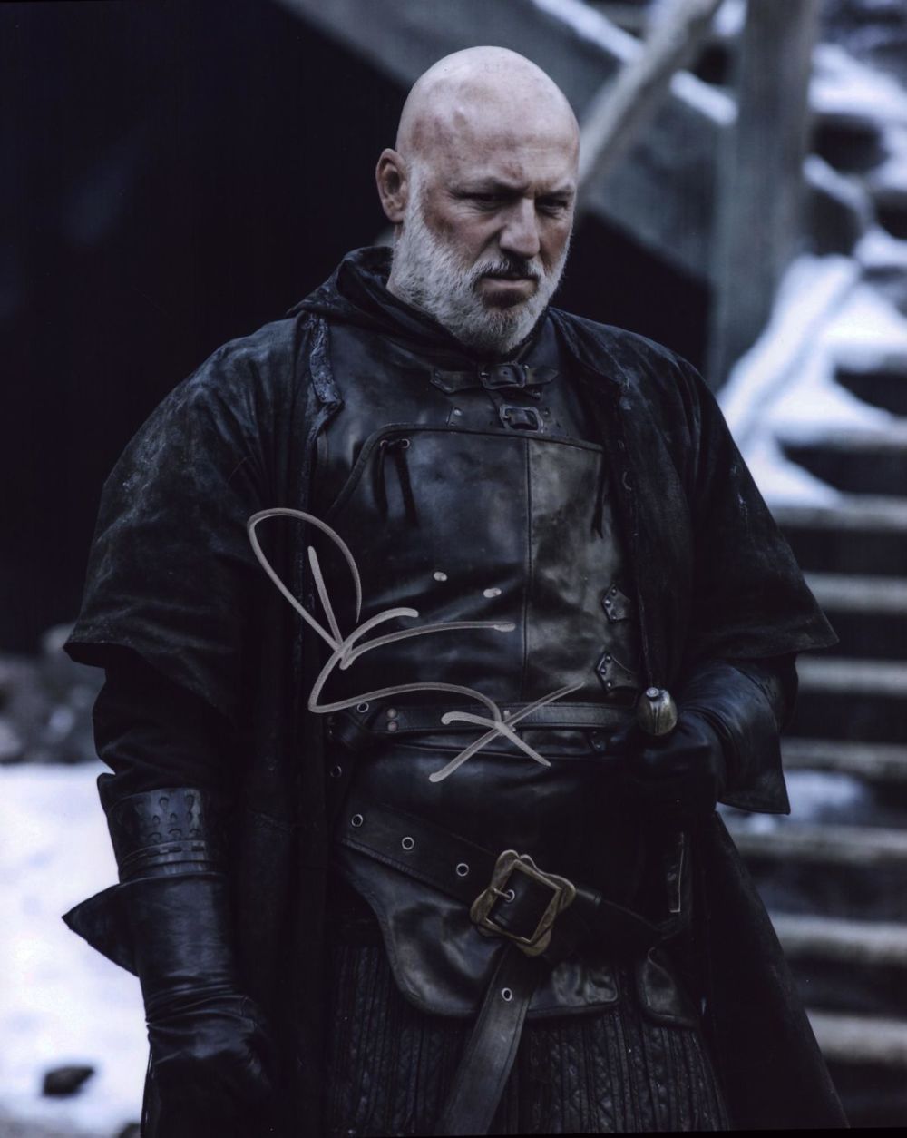 Lot 106: Dominic Carter signed 10x8 inch colour photo. Good...