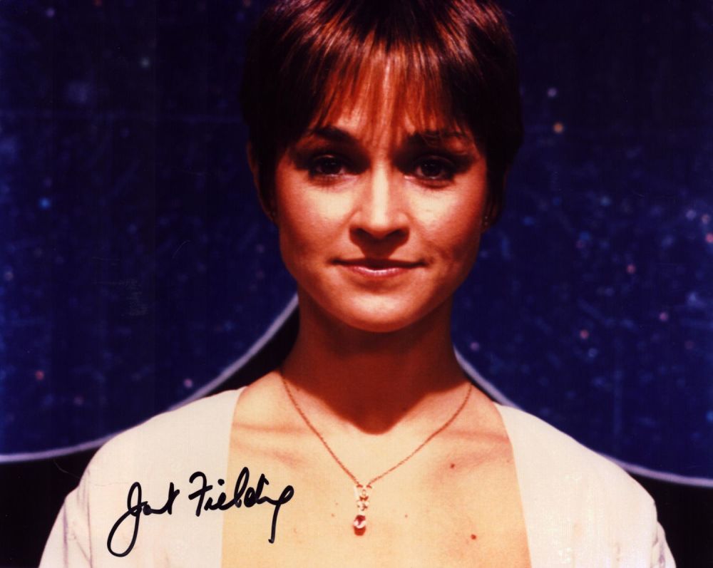 Lot 211: Janet Fielding signed 10x8 inch DR WHO colour...