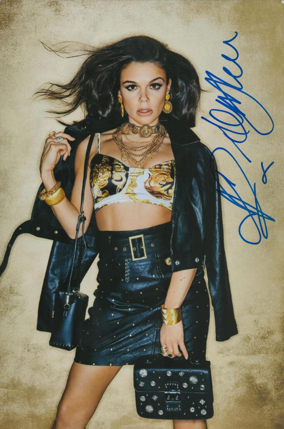 Lot 301: Faye Brookes signed Colour Photo 12x8 inch. Is...